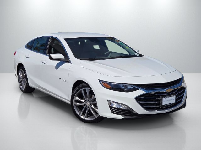 Used 2025 Chevrolet Malibu LT FWD image 1