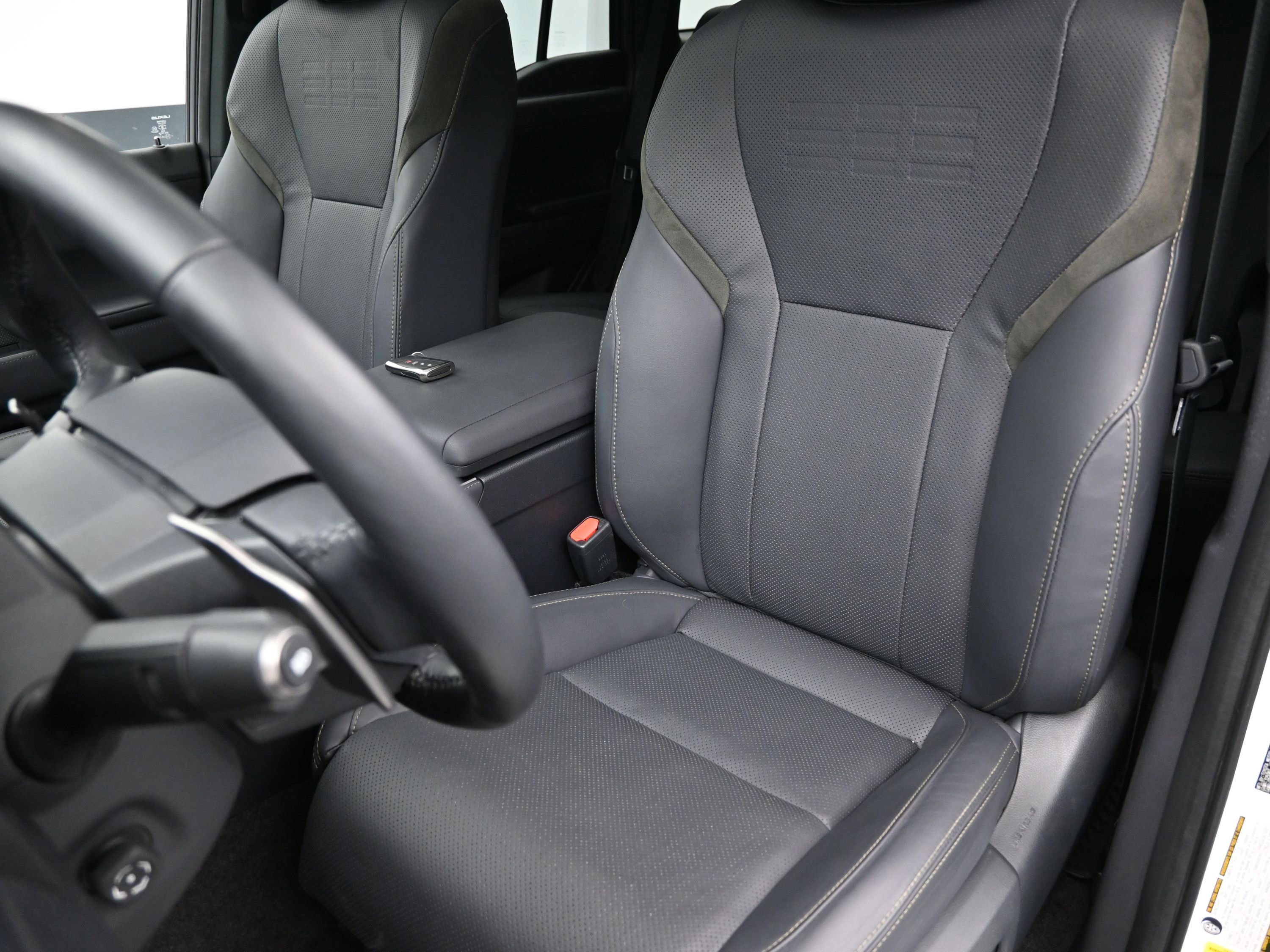 Used 2024 Lexus GX 550 GX 550 Overtrail+ image 21