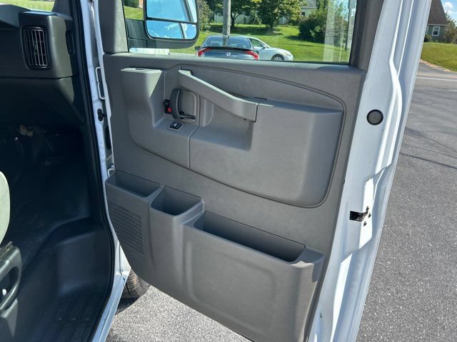 Used 2020 Chevrolet Express 2500 w/ Driver Convenience Package RWD image 17