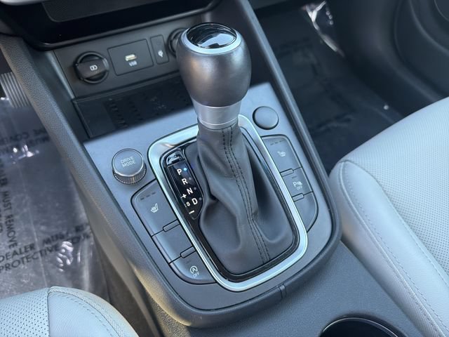 Certified 2023 Hyundai Kona Limited FWD image 34