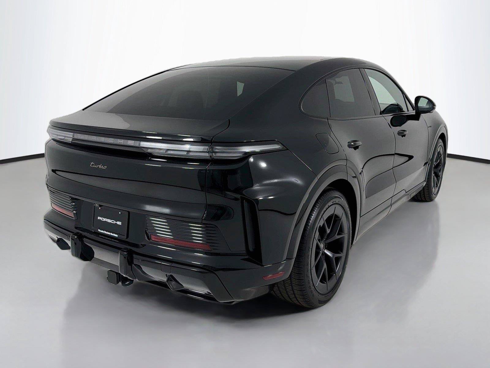 New 2026 Porsche Cayenne Turbo AWD/4WD image 21