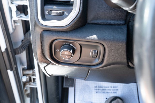 Certified 2024 RAM 2500 Big Horn AWD/4WD image 27