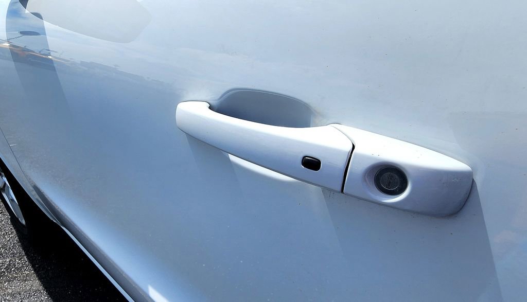 Used 2025 Dodge Durango R/T image 21