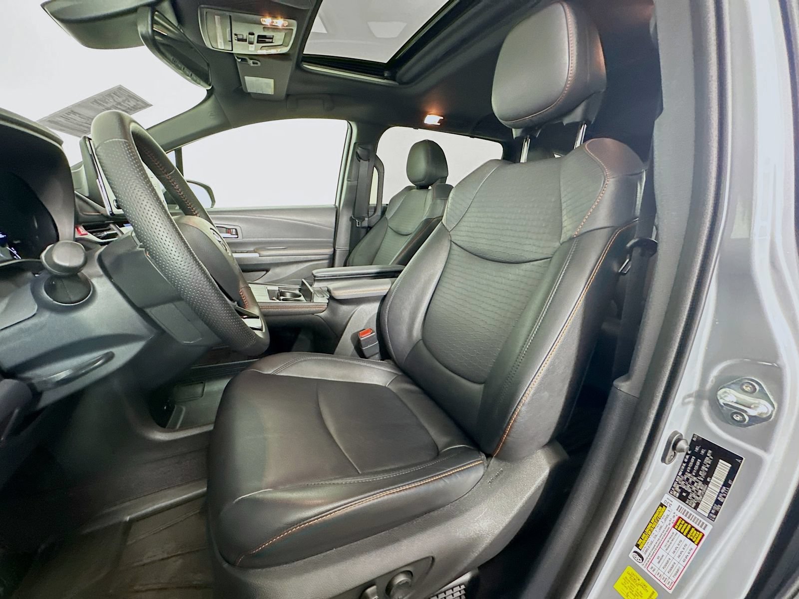 Certified 2023 Toyota Sienna XSE w/ XSE Plus Package AWD/4WD image 22