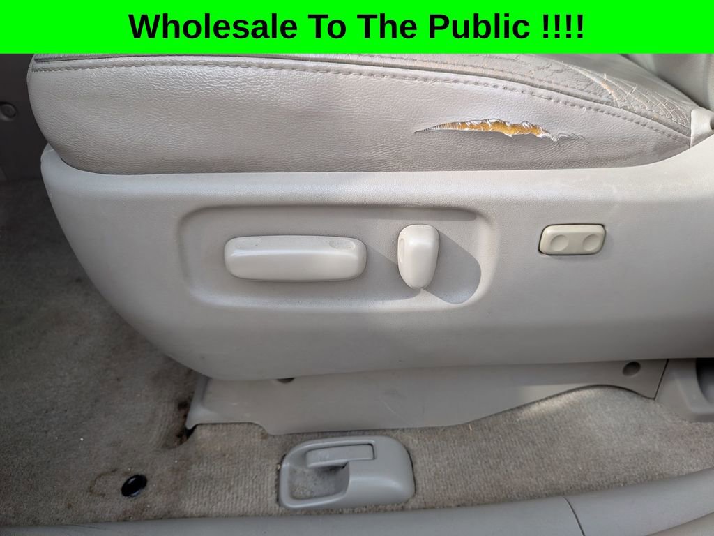 Used 2005 Toyota Sienna XLE image 12