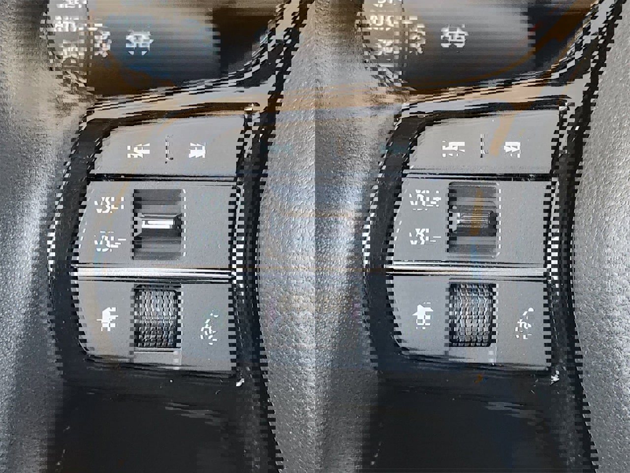 Certified 2025 Honda CR-V EX-L image 27