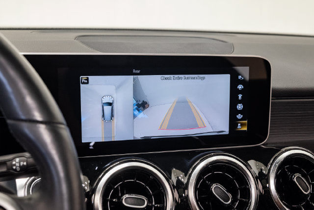 Used 2020 Mercedes-Benz GLB 250 4MATIC image 14