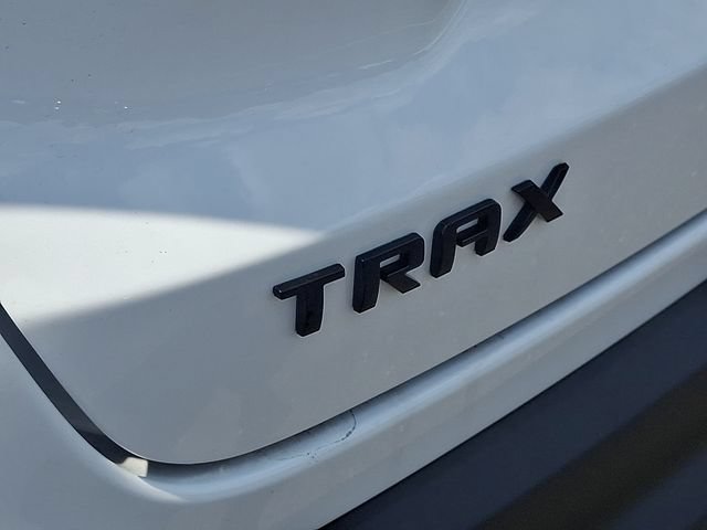 New 2026 Chevrolet Trax RS w/ Sunroof Package FWD image 12
