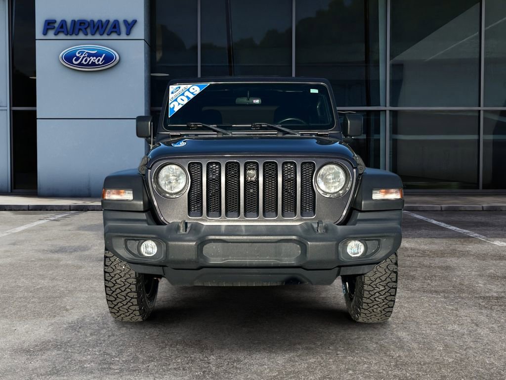 Used 2019 Jeep Wrangler Sport S image 3