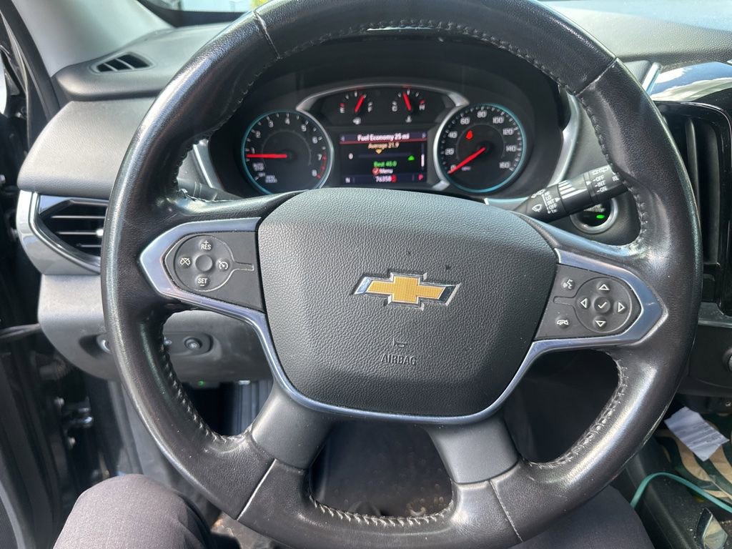 Used 2021 Chevrolet Traverse LT AWD/4WD image 3