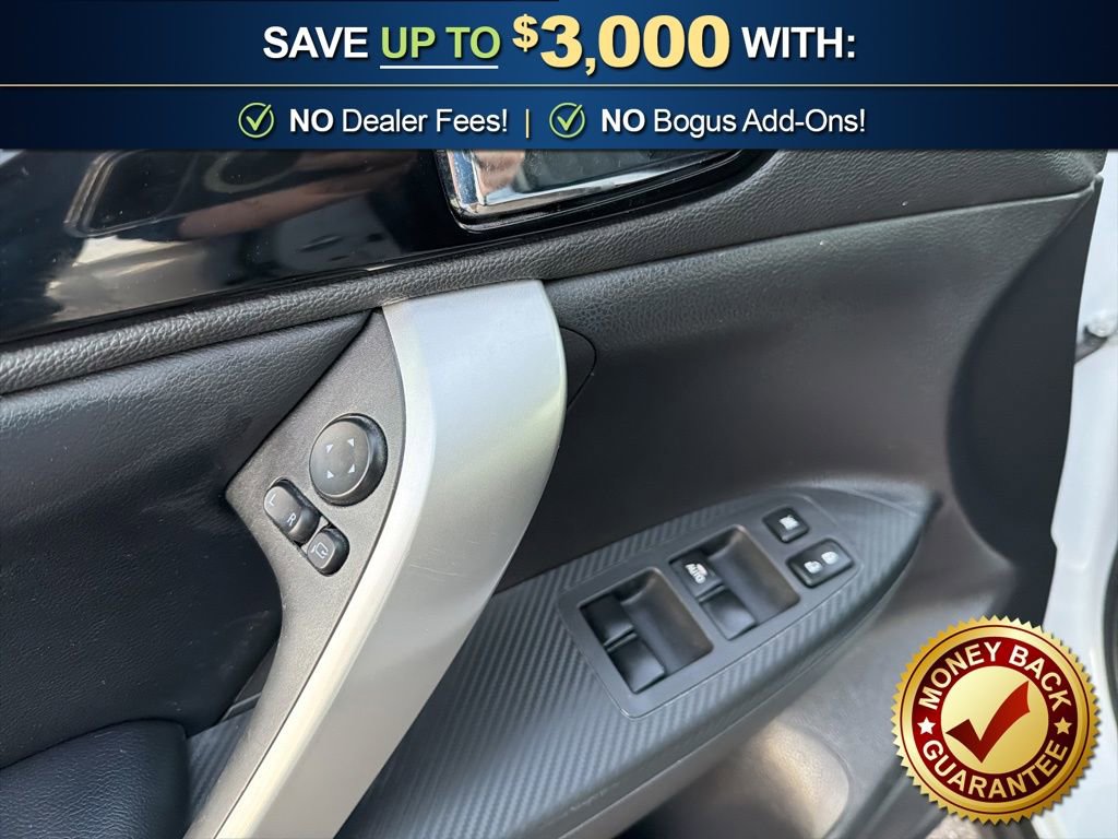 Used 2025 Mitsubishi Eclipse Cross SE image 17