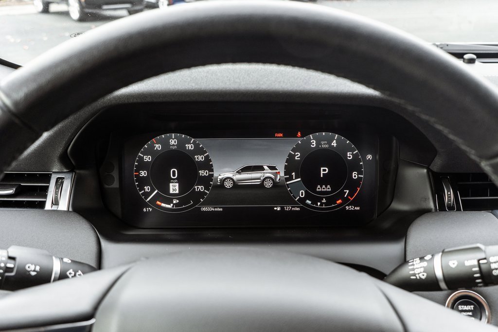 Used 2023 Land Rover Discovery Sport SE image 14
