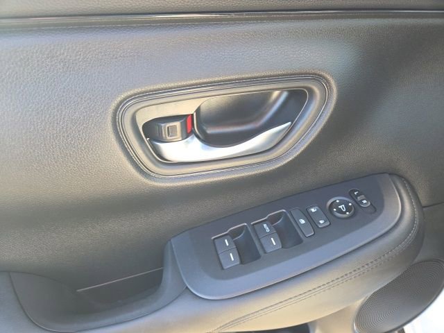 Certified 2025 Honda HR-V LX image 18
