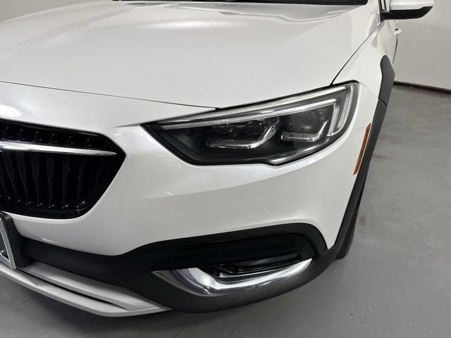 Used 2019 Buick Regal Essence w/ Driver Confidence Package I AWD/4WD image 29