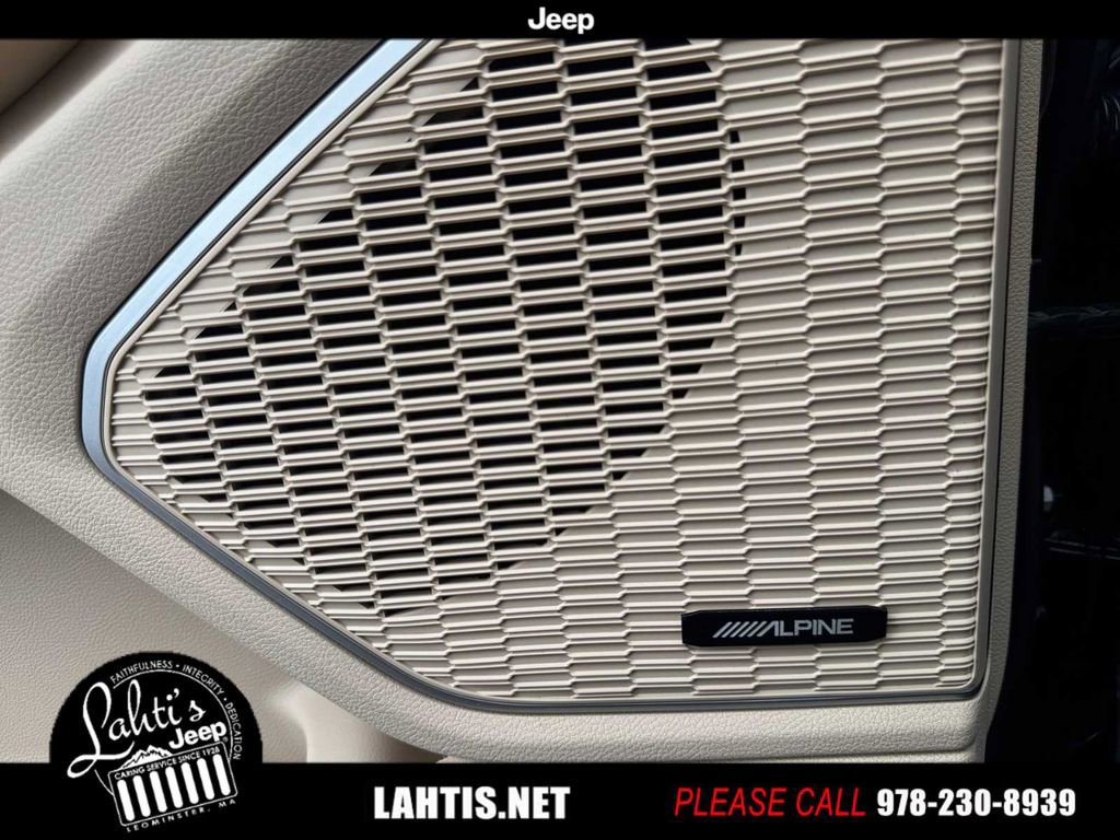 Certified 2023 Jeep Grand Cherokee 4WD 4xe image 28