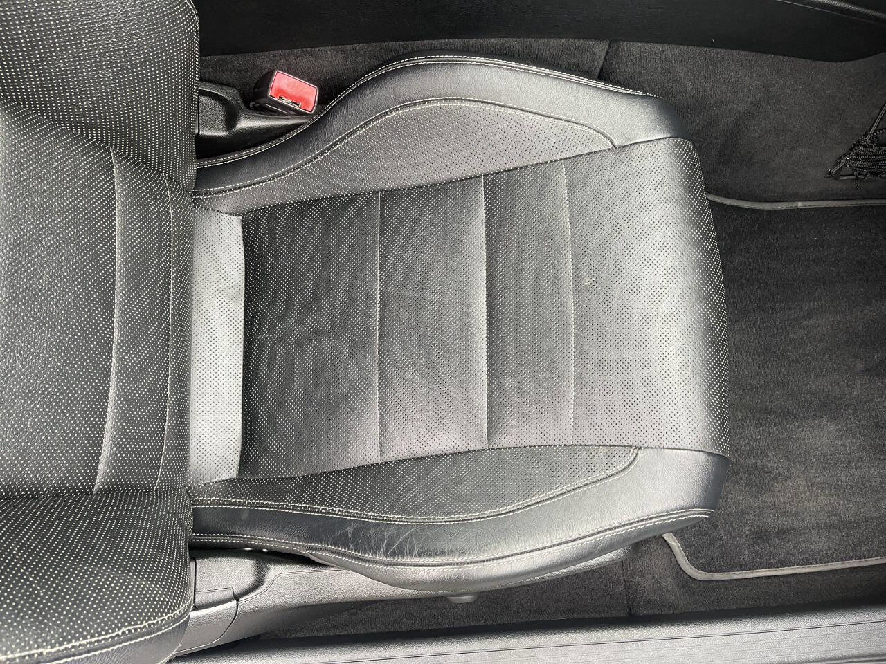 Used 2013 Mercedes-Benz E 350 Cabriolet image 27