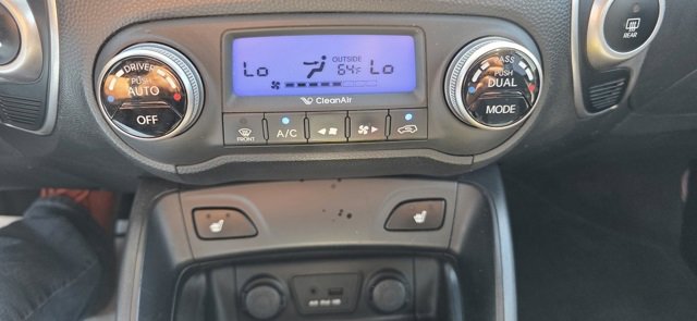 Used 2013 Hyundai Tucson Limited w/ Premium Pkg image 20