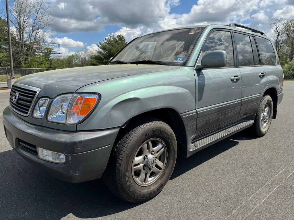 Used 2001 Lexus LX 470 4WD image 2