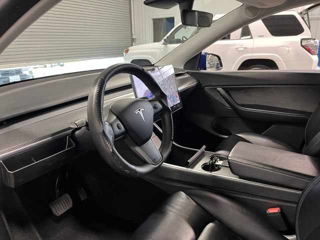 Used 2021 Tesla Model Y Long Range AWD/4WD image 22