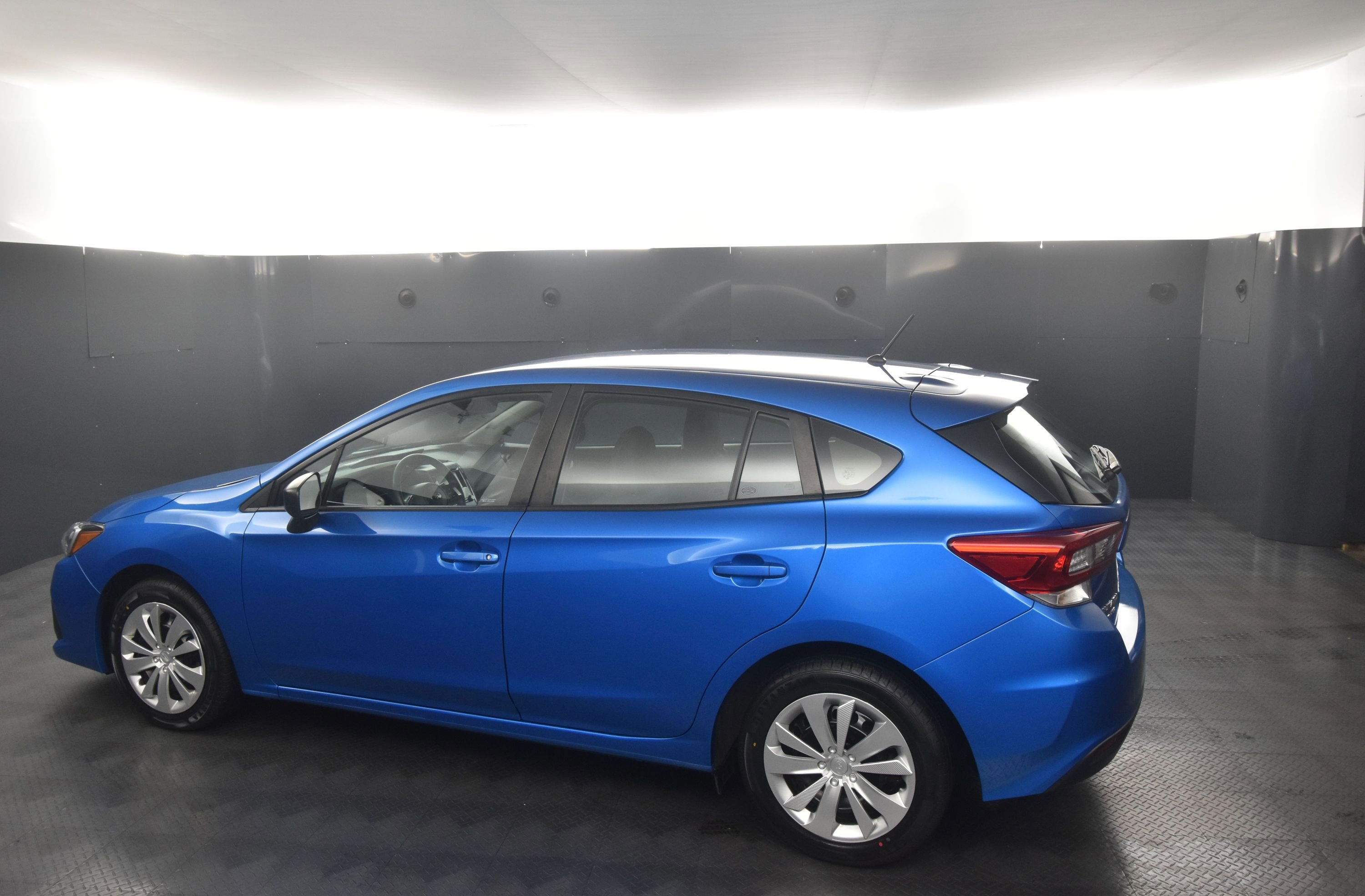 Used 2023 Subaru Impreza 2.0i image 8
