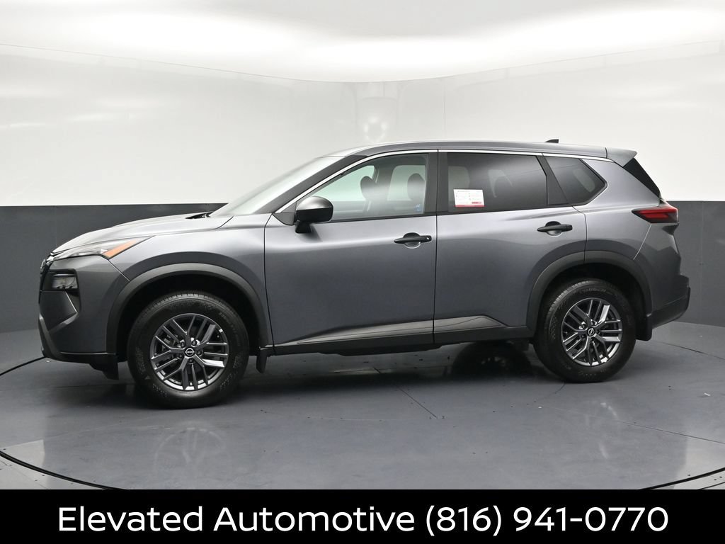 Certified 2026 Nissan Rogue S AWD/4WD image 2