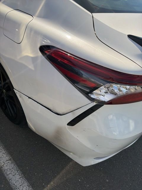 Used 2021 Toyota Camry XSE image 10