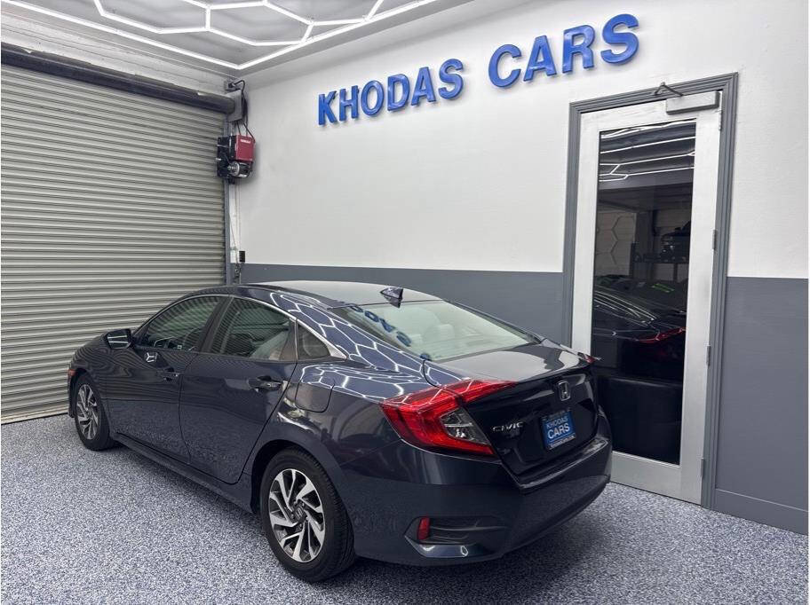 Used 2017 Honda Civic EX image 3