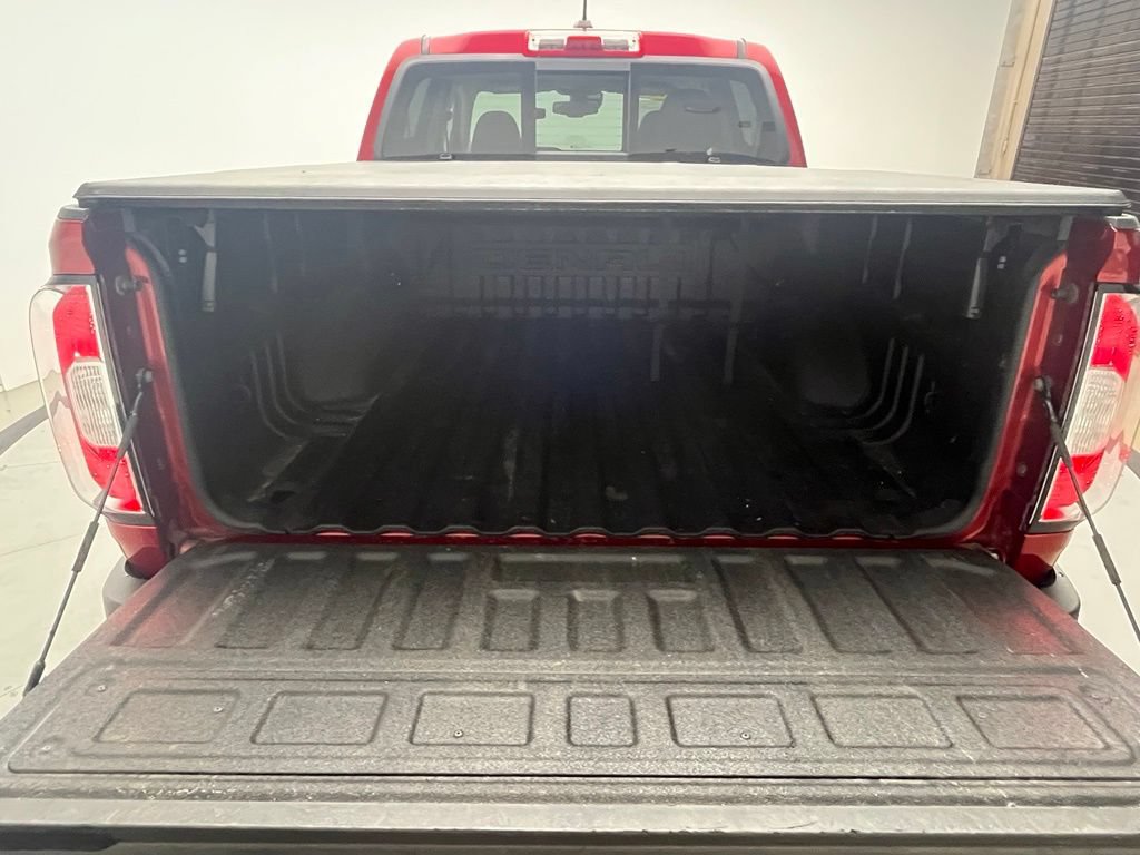 Used 2022 GMC Canyon Denali AWD/4WD image 12