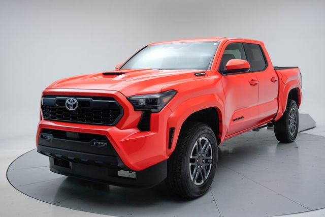 Used 2024 Toyota Tacoma TRD Sport AWD/4WD image 1