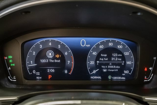Used 2022 Honda Civic Touring image 14