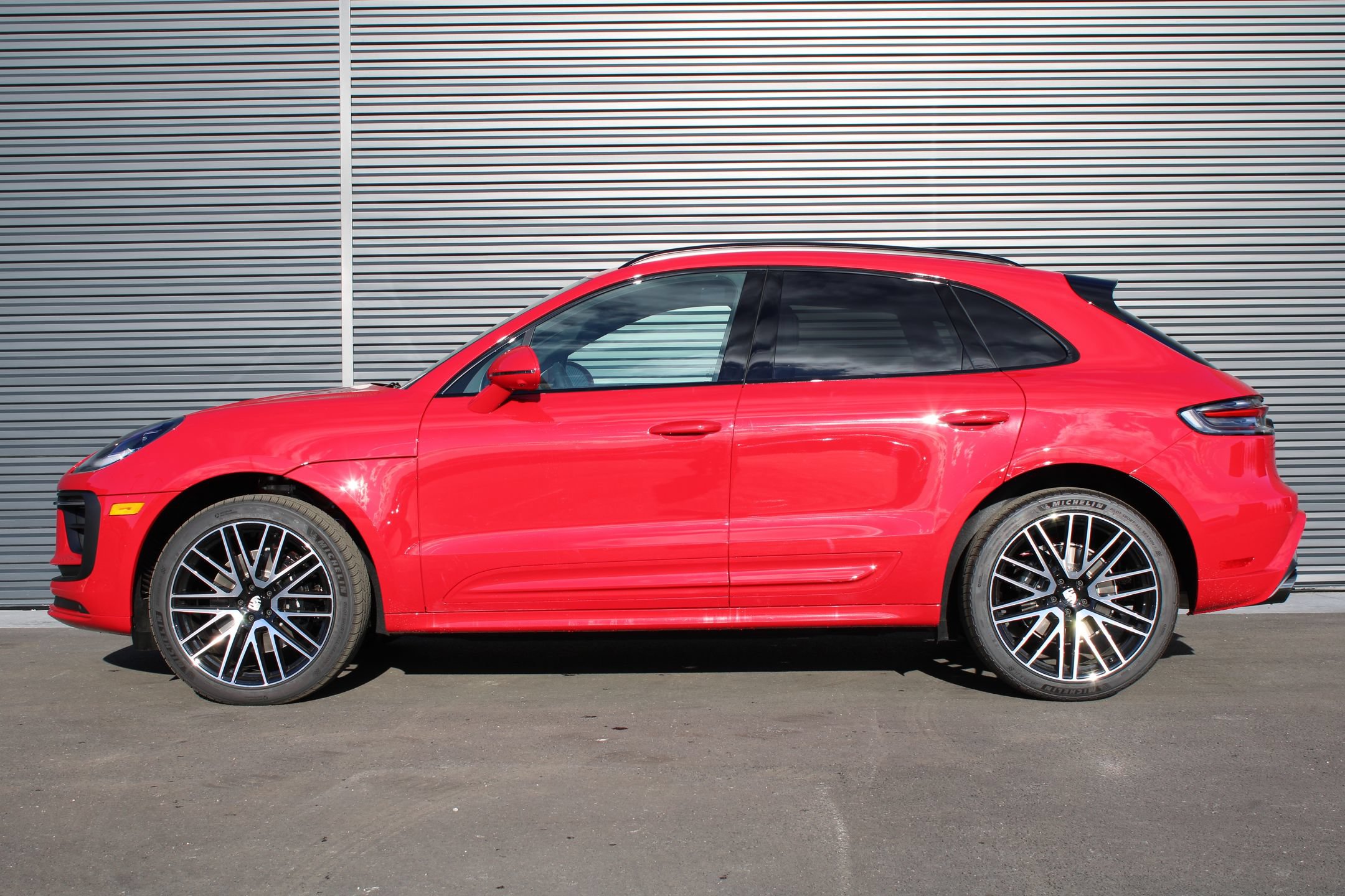 New 2026 Porsche Macan S AWD/4WD image 2