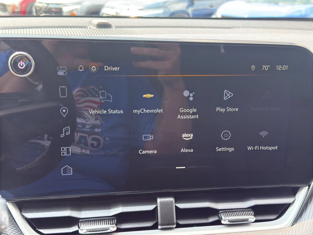 Certified 2025 Chevrolet Equinox LT w/ Safety and Technology Package AWD/4WD image 17