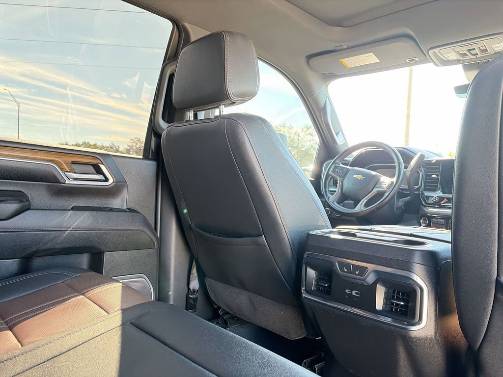 Certified 2024 Chevrolet Silverado 2500 High Country w/ High Country Premium Package image 11