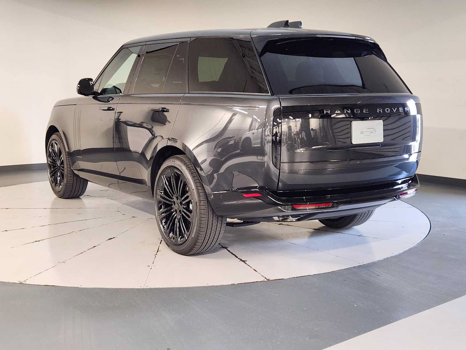 New 2026 Land Rover Range Rover SE AWD/4WD image 6