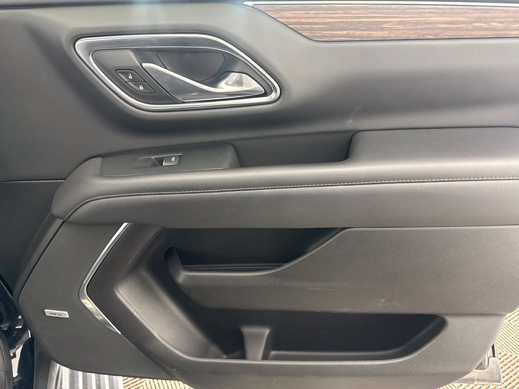 Used 2021 Chevrolet Tahoe High Country AWD/4WD image 31