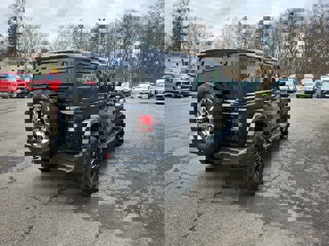 Used 2023 Jeep Wrangler Unlimited Sahara w/ Cold Weather Group image 6