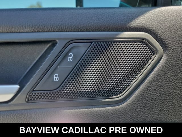 Used 2020 Volkswagen Tiguan SE FWD image 24
