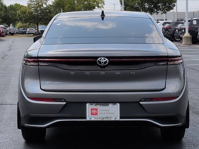 Certified 2026 Toyota Crown AWD/4WD image 6