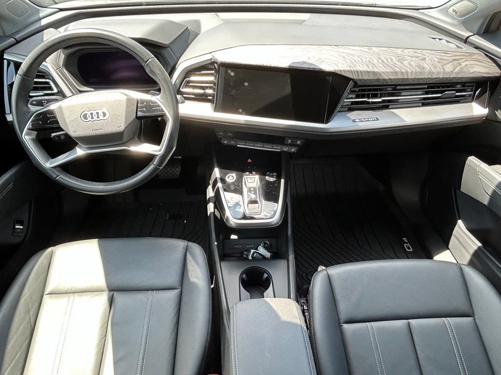 Used 2023 Audi Q4 e-tron Premium Plus w/ Premium Plus RWD image 10