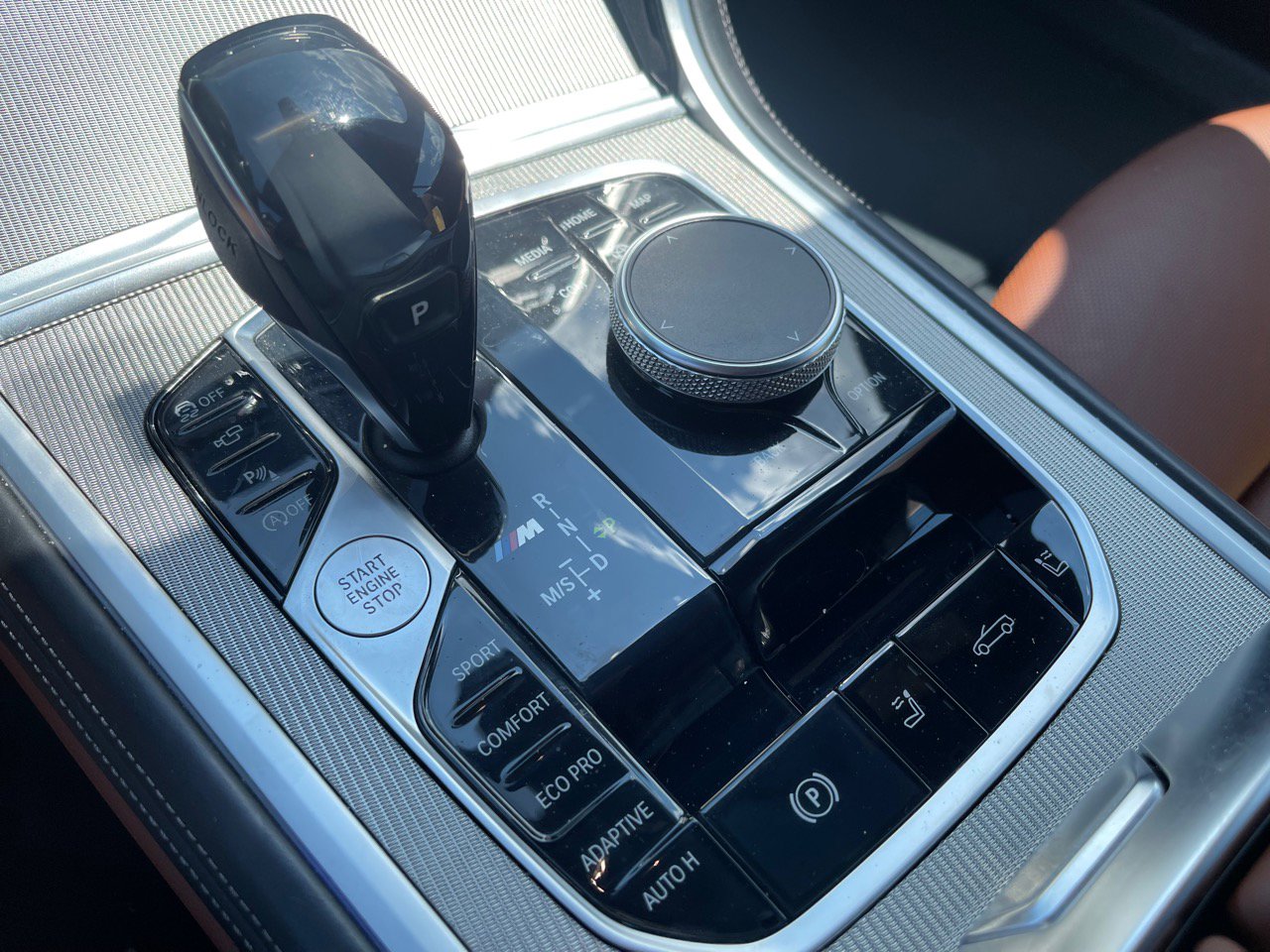 Used 2019 BMW M850i xDrive Convertible w/ Driver Assistance Package image 18