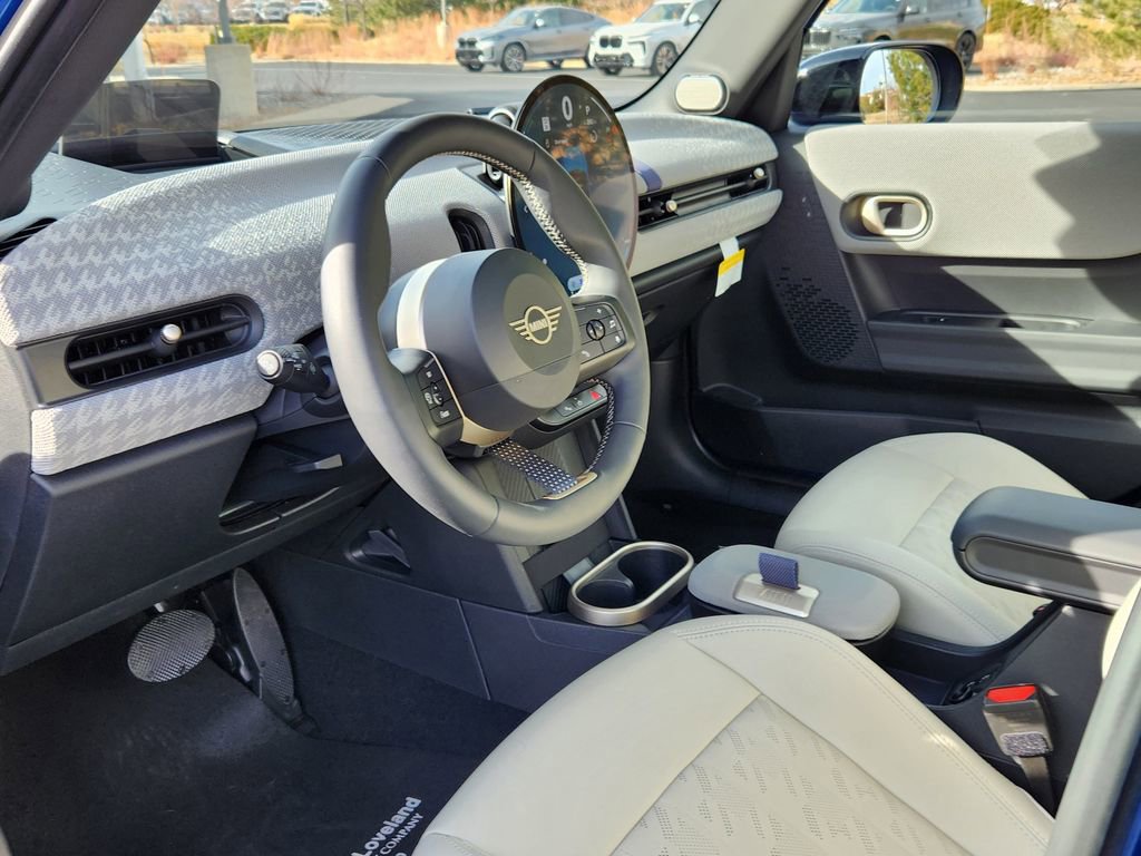 Used 2025 MINI Cooper S FWD image 8