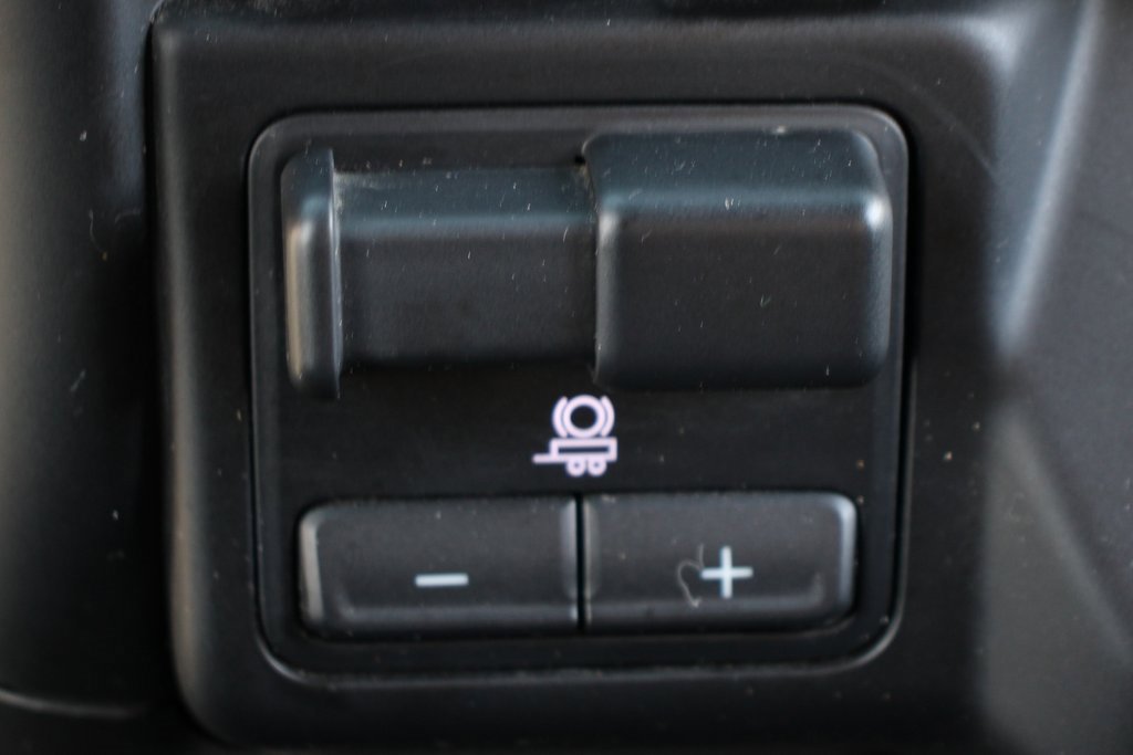 Used 2021 Chevrolet Silverado 3500 LT w/ Convenience Package image 28