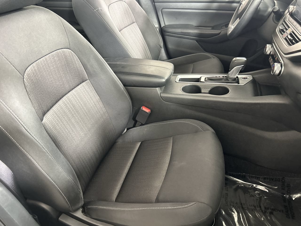 Used 2025 Nissan Altima 2.5 SV FWD image 26