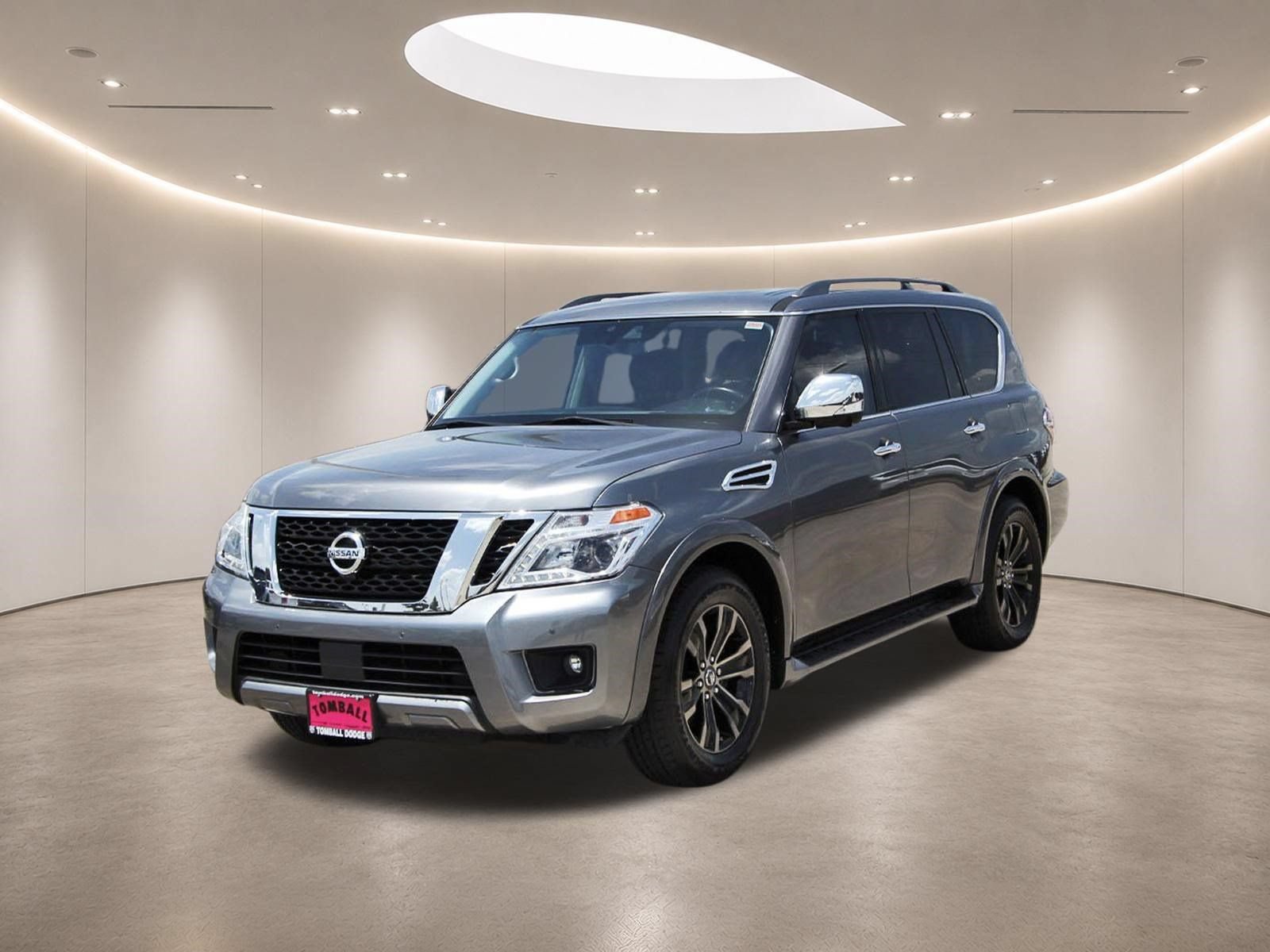 Used 2019 Nissan Armada Platinum w/ Captain's Chairs Package RWD image 3