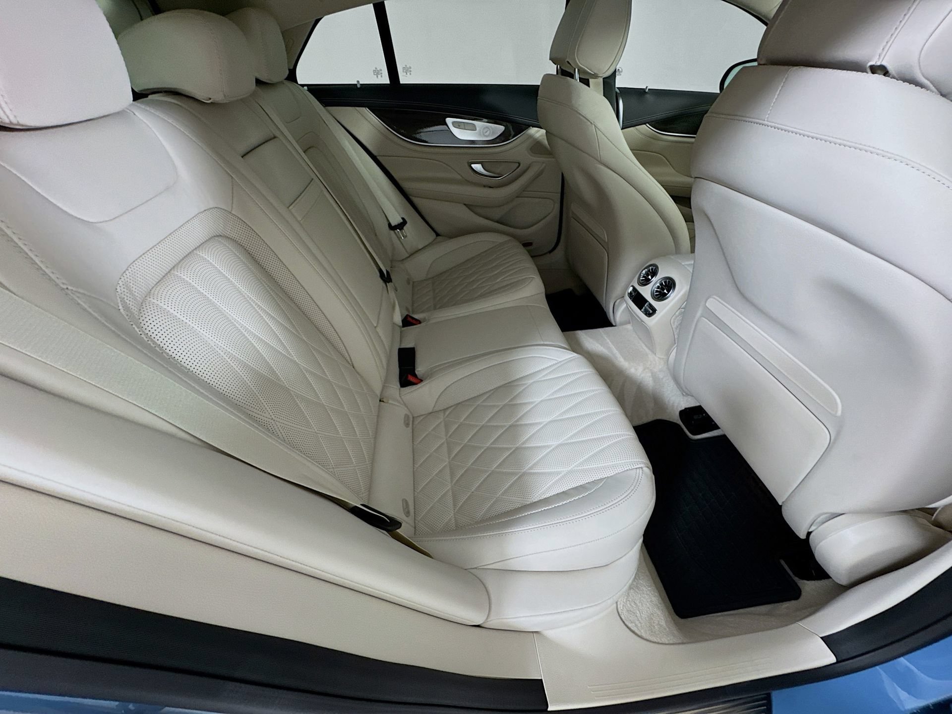 Certified 2026 Mercedes-Benz AMG GT 63 image 29