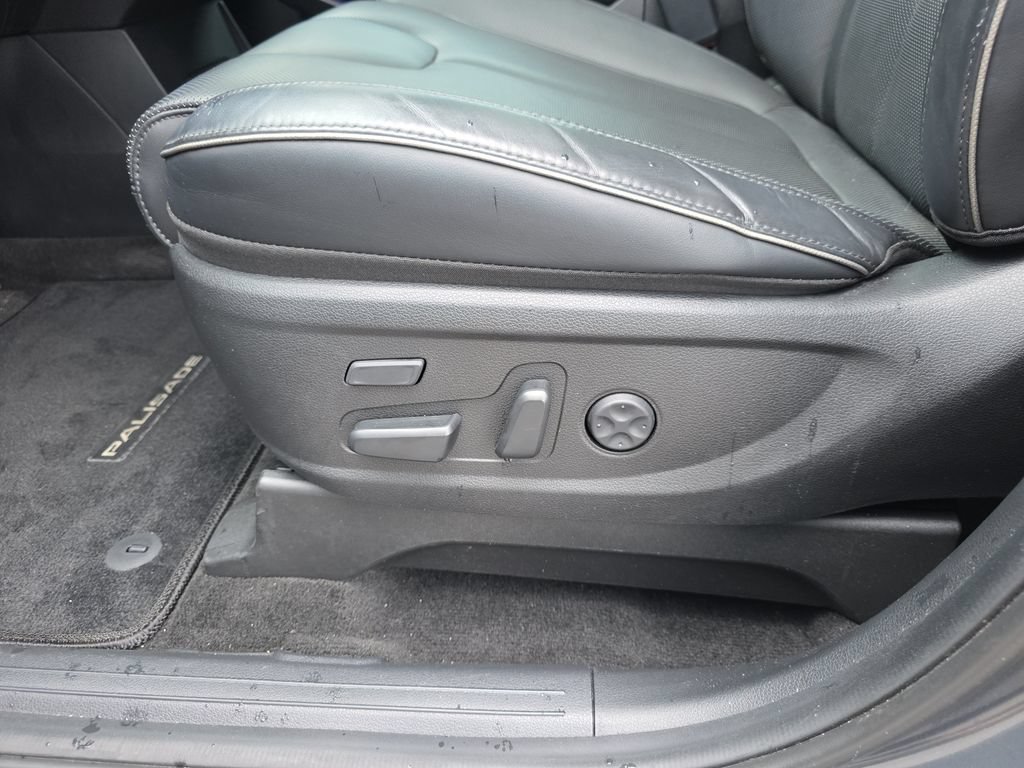 Used 2022 Hyundai Palisade Calligraphy FWD image 12
