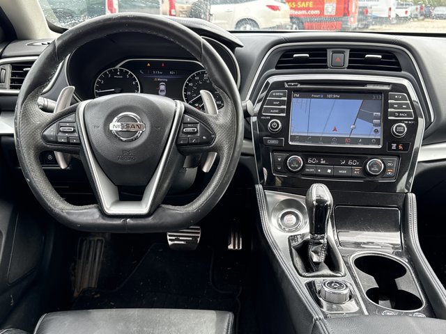 Used 2017 Nissan Maxima SR image 4