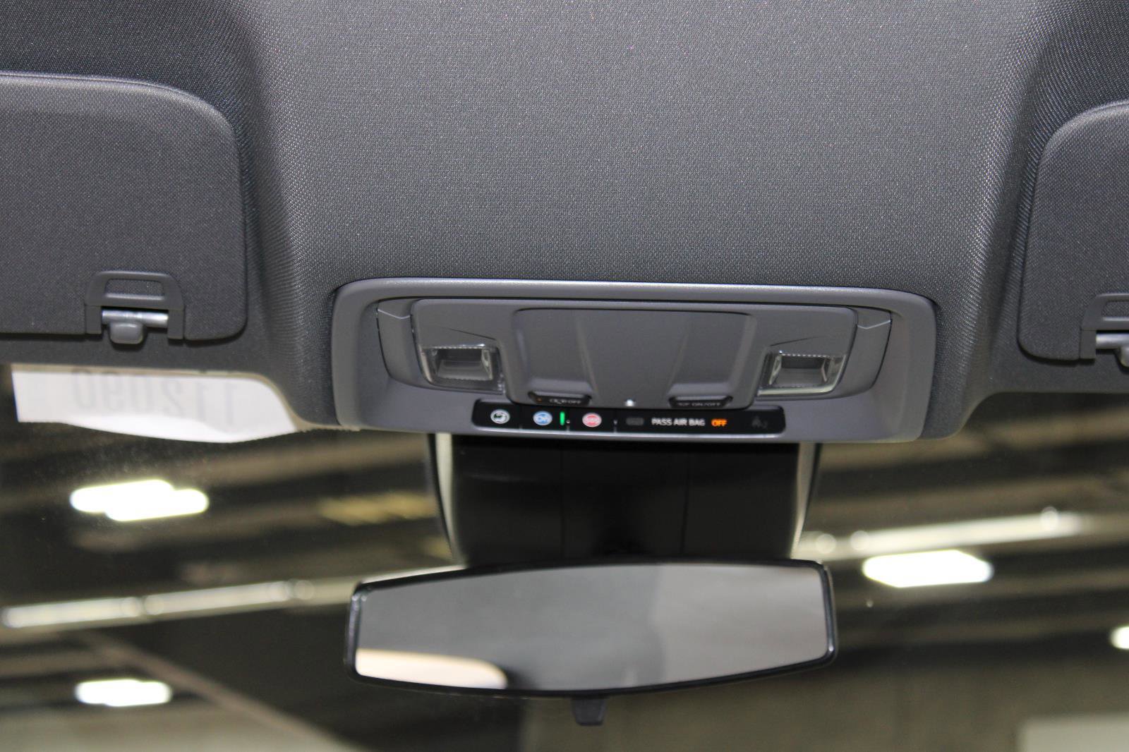 New 2025 GMC Sierra 1500 Elevation image 43