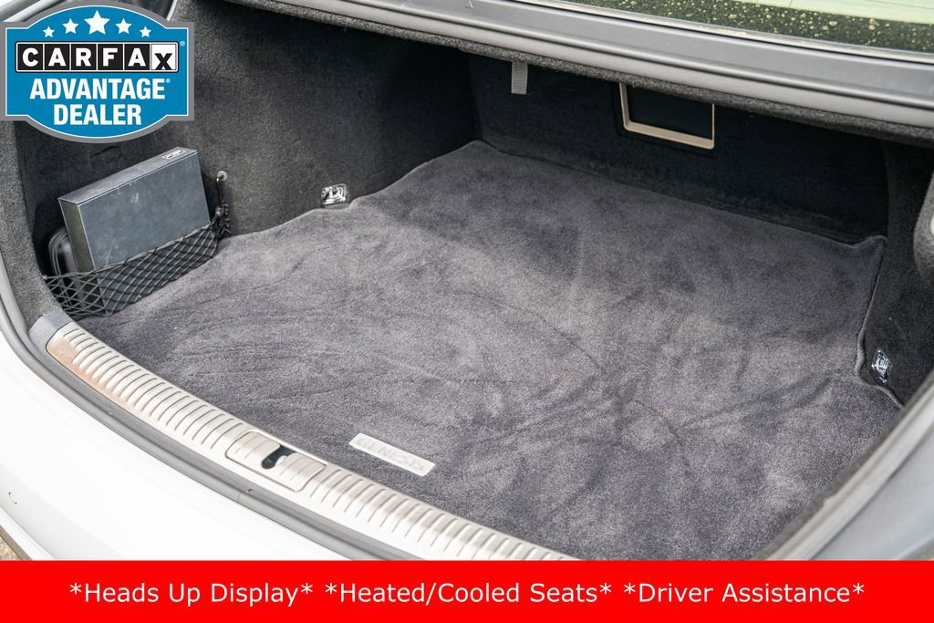 Used 2017 Genesis G90 3.3T Premium image 33