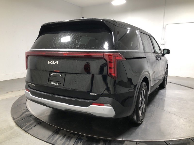 New 2026 Kia Carnival LXS image 7
